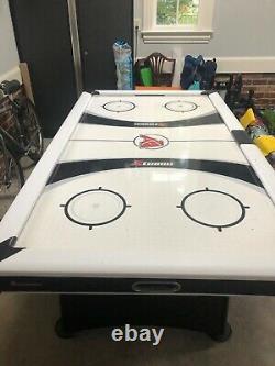 AIR HOCKEY TABLE 7' Air Powered With LED Scorer