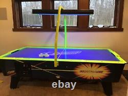 Arcade Quality Dynamo Hot Flash Air Hockey Table
