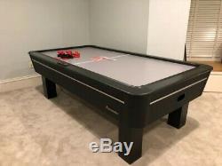 Atomic 8 ft. AH800 Air Hockey Table, Good Condition, Air Hockey at it's BEST