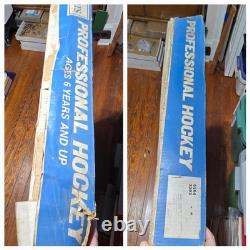 Complete Original Vintage Munro Sears 1972 Professional Hockey Game Table Top