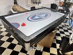 Easton air hockey table 7 Feet All Parts Included. Working Score Clock