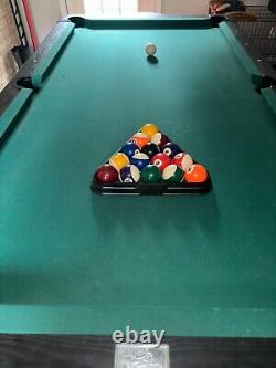 Fat Cat 2 in 1 pool table / air hockey (Good Condition)