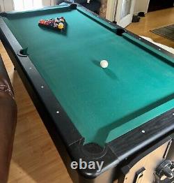 Fat Cat 2 in 1 pool table / air hockey (Good Condition)