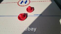 Harvard Air Hockey Table in Good Condition Scoreboard works! NO RESERVE